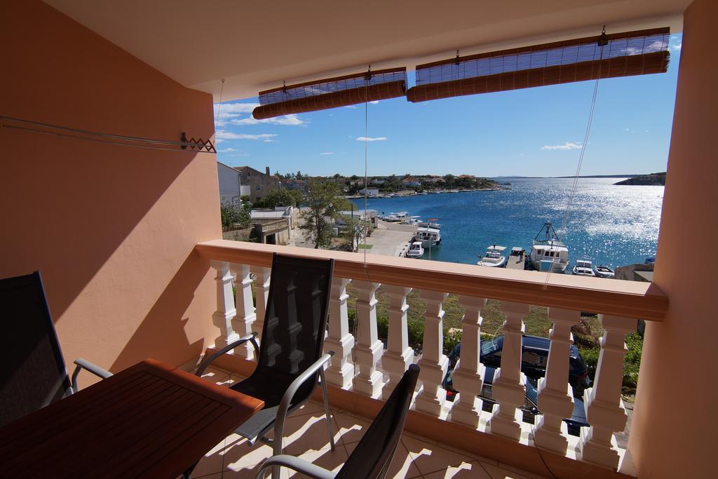 Olive House Apartment Simuni Exterior photo